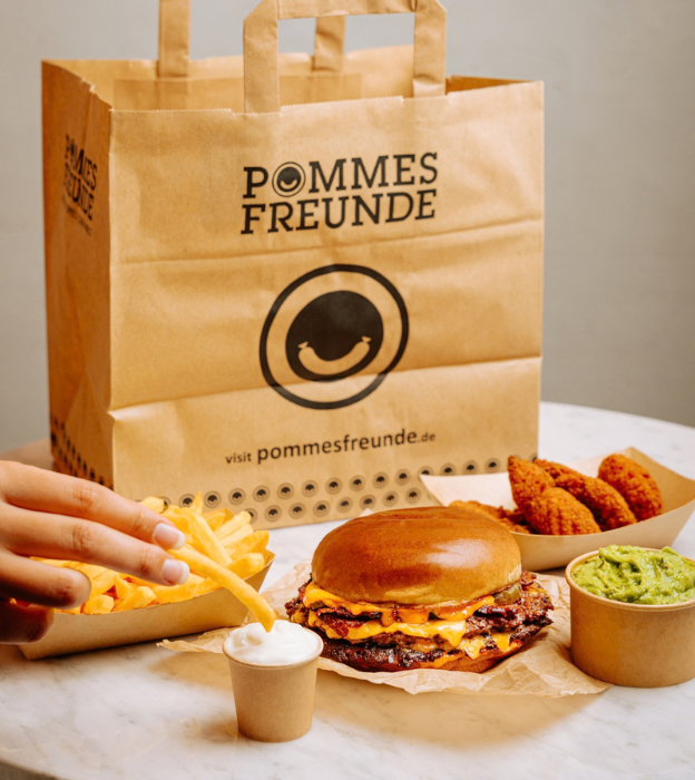 Burger | Pommes | Currywurst